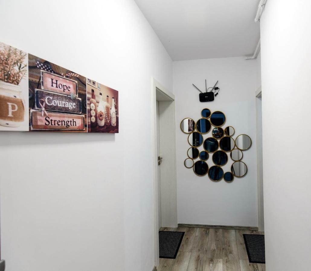 Ramino Apartments Sibiu Esterno foto