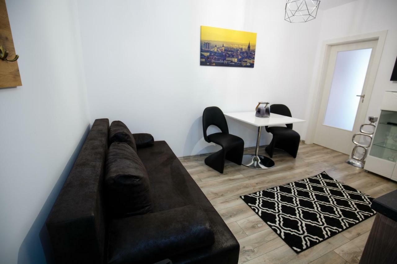 Ramino Apartments Sibiu Esterno foto