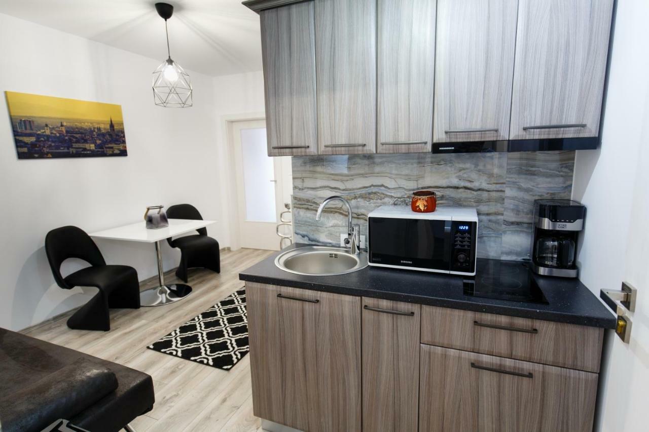 Ramino Apartments Sibiu Esterno foto